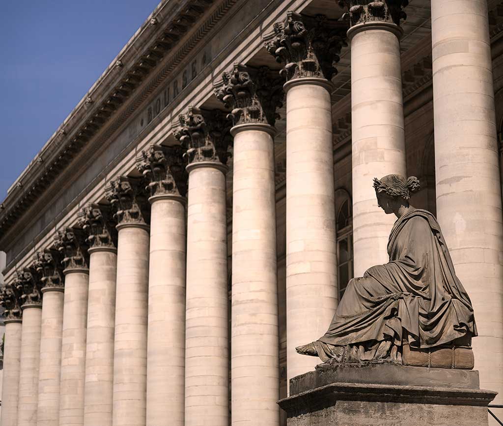 Fazenda Estadual é Impedida de cobrar juros acima da SELIC